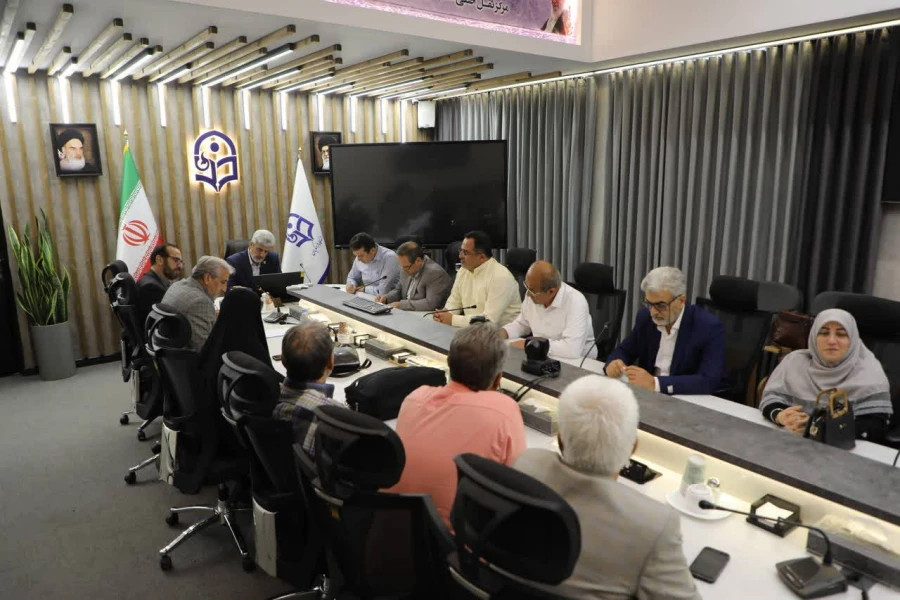 نشست نمایندگان بازنشستگان دانشگاه فرهنگیان با رئیس دانشگاه و نماینده وزیر آموزش و پرورش 3