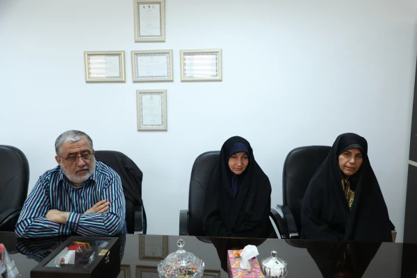 دیدار اعضای هیات موسسان کانون بازنشستگان با رییس و معاون مرکز ارزیابی و تضمین کیفیت دانشگاه فرهنگیان  5