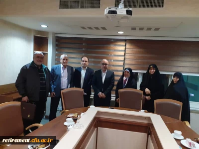  دیدار اعضای هیات موسسان کانون بازنشستگان با  دکتر ازوجی مدیر عامل صندوق بازنشستگی کشوری 